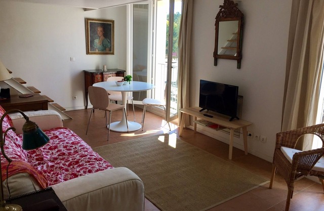 Charming apartment in the heart of the village