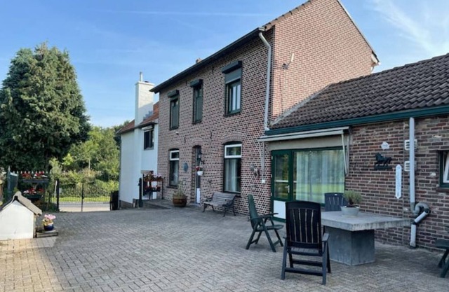 Charming authentic renovated farm in Cadier en Keer( Maastricht)