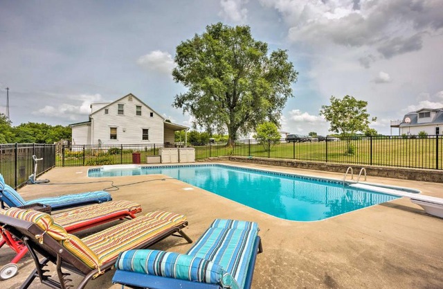 Charming Berger Apt on 42-Acre Farm with Pool Access