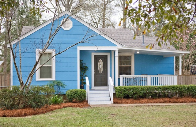 Charming Bungalow in Historic Laurel, Pet Friendly