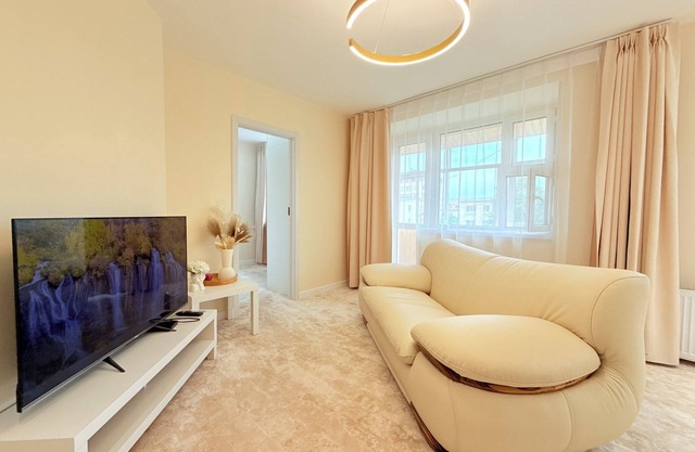 Charming Downtown 2-bedroom apart in delightful Ulaanbaatar with WiFi, AC