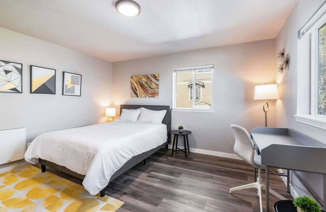 Charming Downtown Studio Near Hospitals - Unit 9