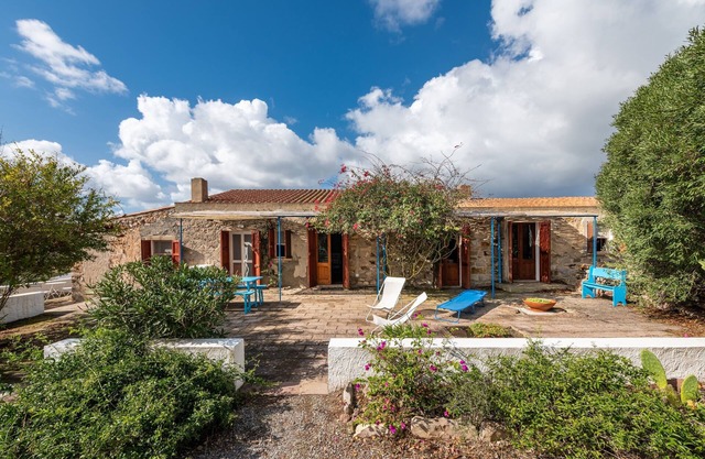 Charming Holiday Home “Dimora tipica Carlofortina” with Sea View, Mountain View & Terrace