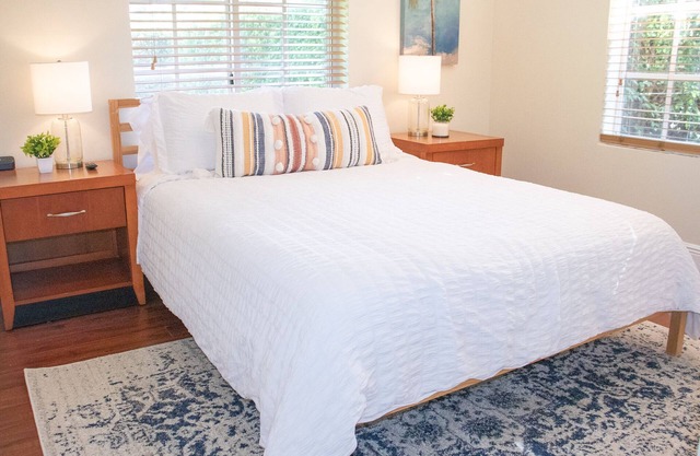 Charming Home w/HOT TUB!