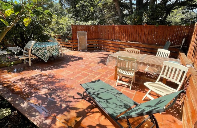 Charming house in the heart of Porquerolles Island-Regular Offers