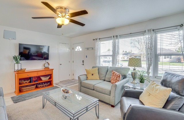 Charming Orem Home w/Yard - Near BYU & UVU!