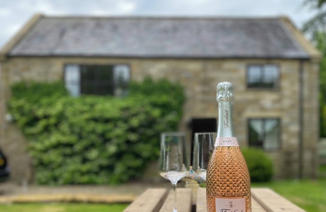 Charming, pet-friendly Barn in stunning nature. Ideal for peaceful retreats.