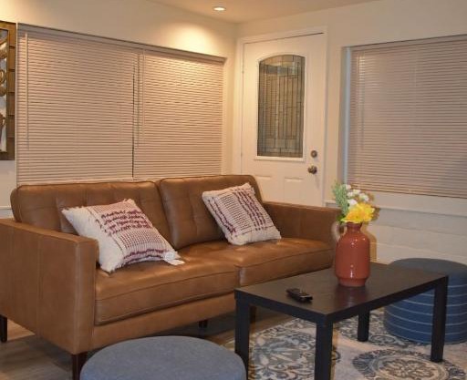 Charming private guest Suite near Disney/Beach