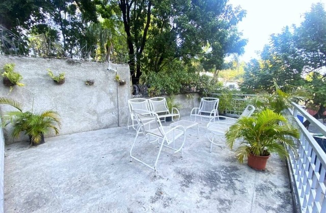 Charming studio in awesome Petion-Ville/Musseau with AC and Inverter
