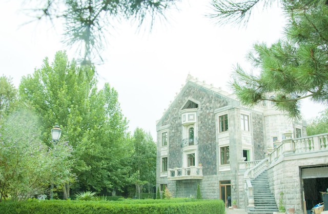 Chateau Gabriel