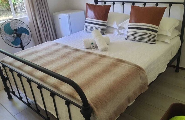 Cheap ,clean ,quiet and affordable guest house in a very quiet surburb