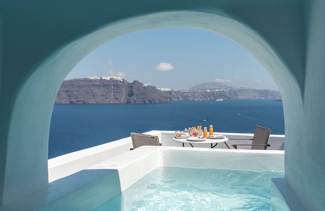 Chelidonia Luxury Suites - Adults Only