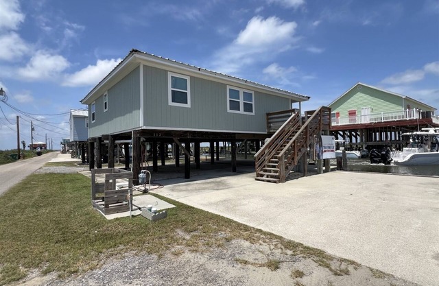 Cheniere Landing - Boat Access - Island Realty