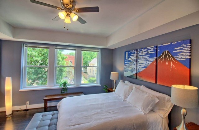 Chic 2BR Gem | TG Park | Patio+Yard+W/D+Workspace