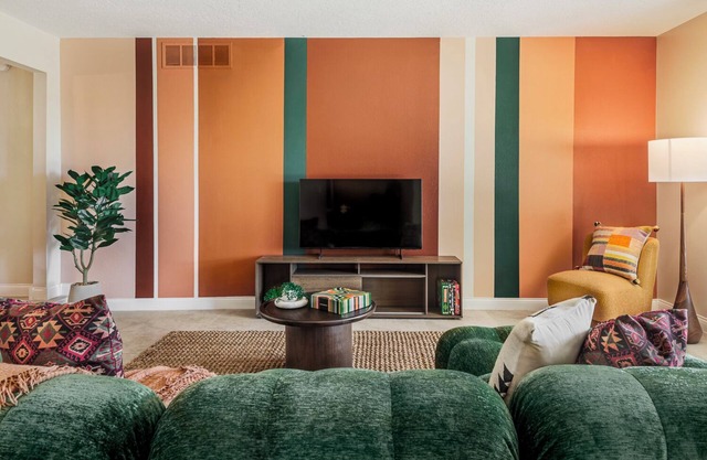 Chic 5BR Boho Retreat w/Games & Outdoor Movies!