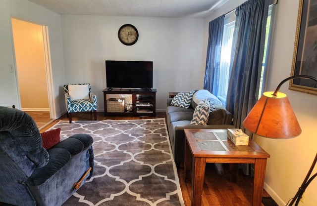 Chipmonk Holler Home Page