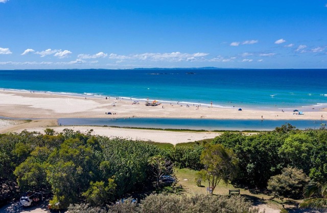 Claytons 5 | 4 bedroom, 2 bath, beachfront, awesome views from covered deck