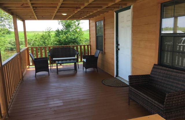 "Clean/Maintained Fully Furnished Lodging"-Yellowfin Lodge