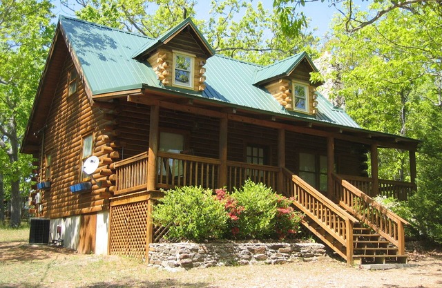 Closest Cabin to Mountain Top Pool!