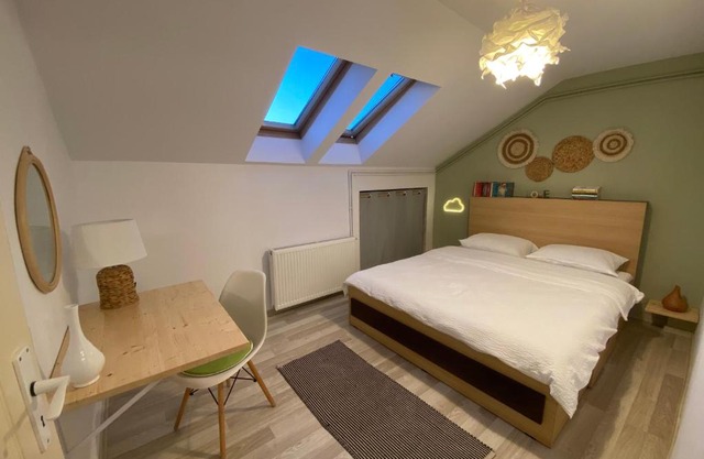 Cloud9 Apartment