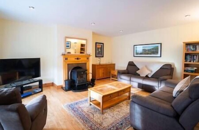 Cluain Dara House - Dingle