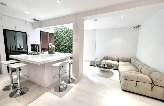 Coastal Suite 04