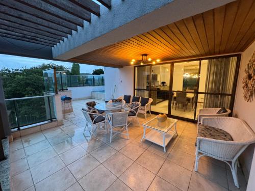 Cobertura com Piscina no Iloa