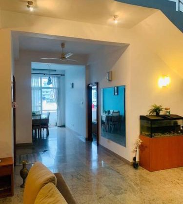 Colombo 6 wellewatte Luxury DuplexFamily apartment