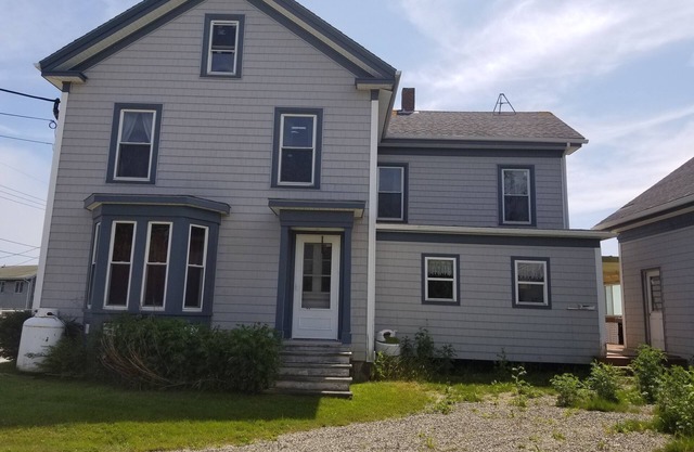 Come enjoy oceanview in a lobsterfishing community at our Moosabec Reach home.