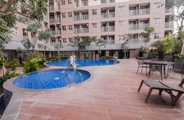 Comfort 2Br At 3Rd Floor Baileys Apartment