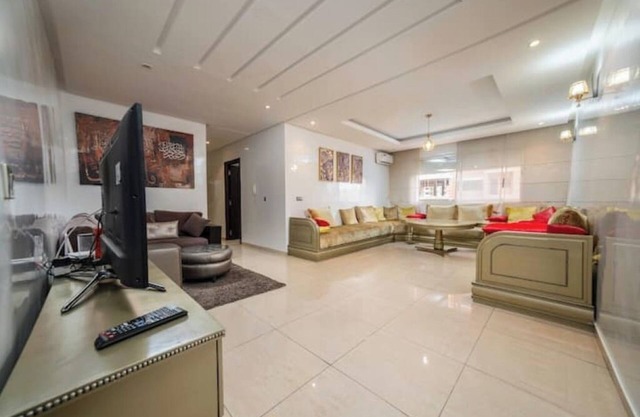 Comfort Family 3 Bedrooms | Swimming pool & Fiber & Parking