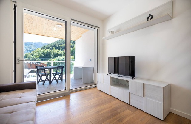 Comfort House in downtown with box with modern finishes and mountain views