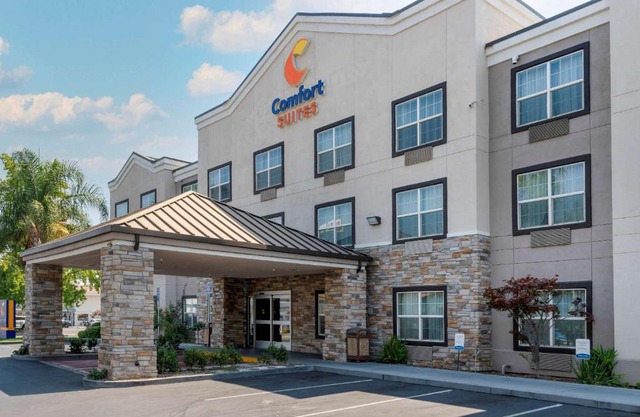 Comfort Suites Downtown Sacramento