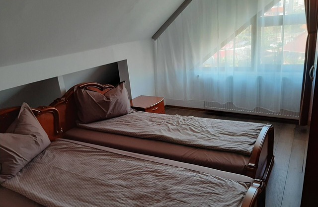 Comfort Twin Room near Shopping Center