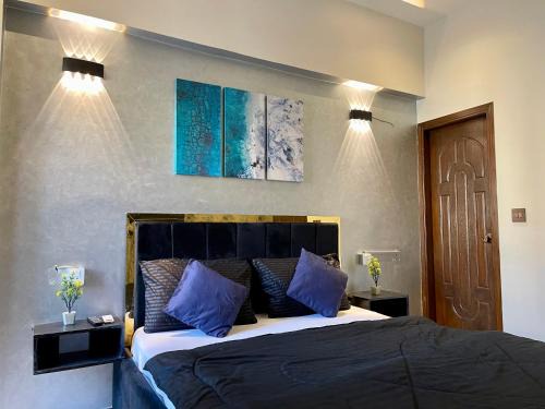 Comfortable 1 & 2 Bedroom Apartment in DHA by Virani