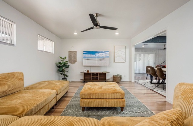 Comfortable 4BR Home in Las Cruces – Close to NMSU & Old Mesilla