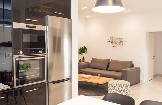 Comfortable Apartment in Athens Downtown