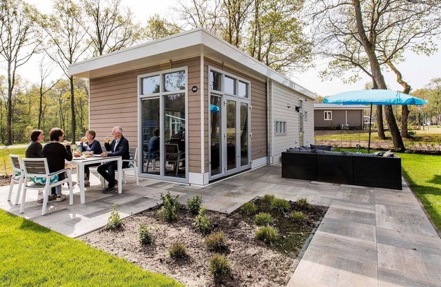 Comfortable chalet near the Veluwe