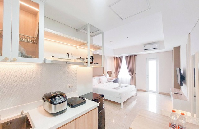 Comfortable Studio At Podomoro City Deli Medan Apartment