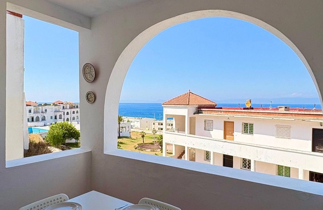 Comfortable two-bedroom with direct access to Oued Aliane Beach