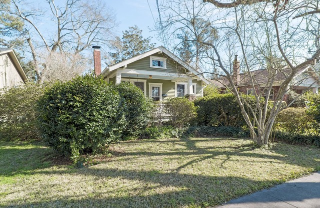 Comfy bungalow - HEATED POOL! pets ok