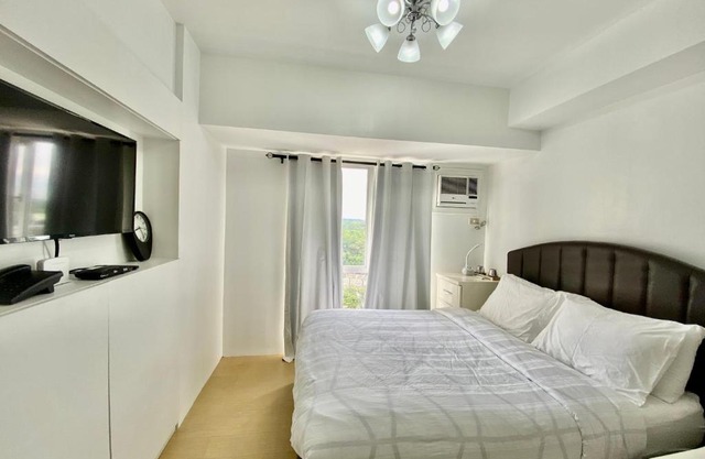 Compact Studio Unit @ Centrio Tower