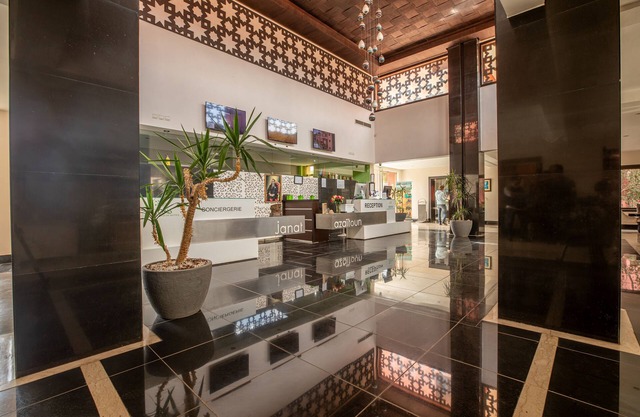 Condominium Hotel Resorts Oliva