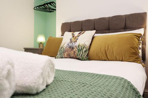 Contractor Stay - Deck - TVs in Every Room