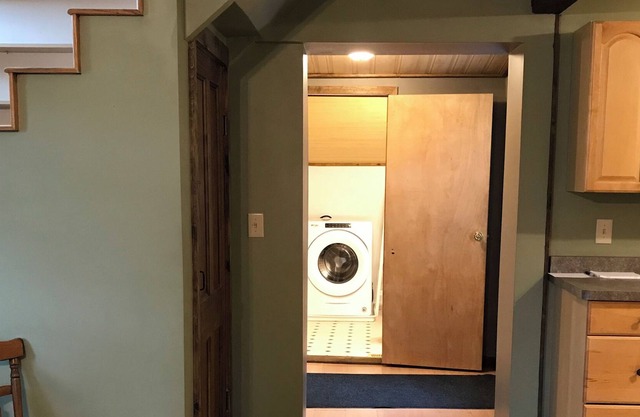 Convenient Country Home