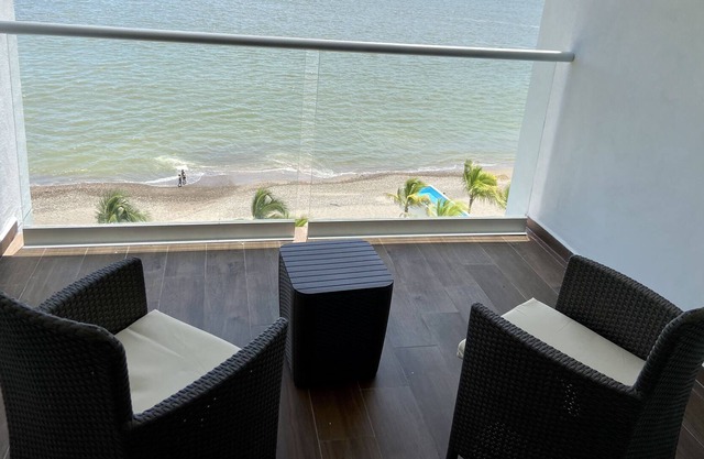 Convinient Location Studio with Beautiful Views