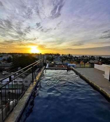 Coral Apartment 5 mins walk to the beach