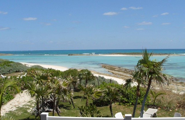 Coral Sands Beach House on the Ocean, Green Turtle Cay, Bahamas
