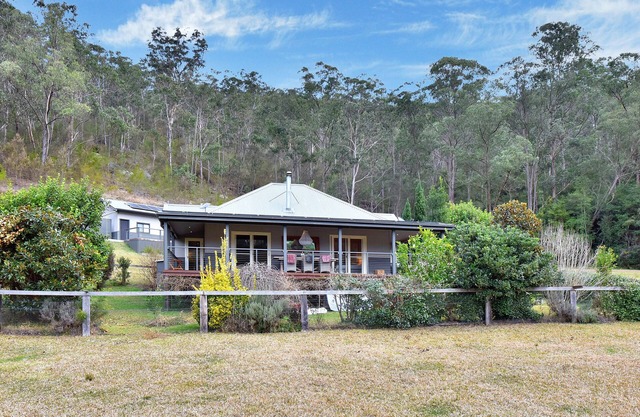 Corrabare Cottage and Studio