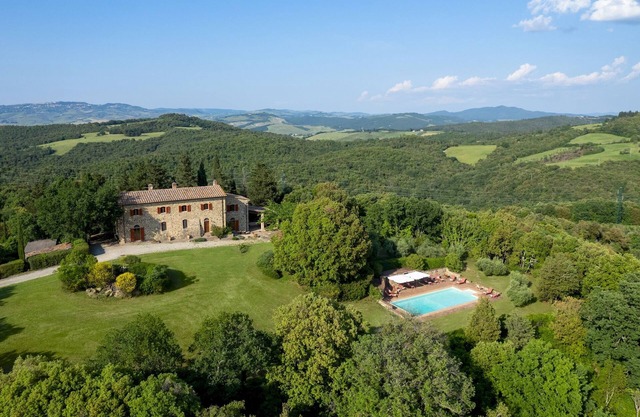 Cosciano 12, Emma Villas